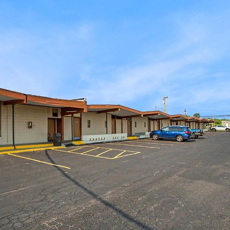 Great Lakes Inn & Suites South Haven Eksteriør bilde