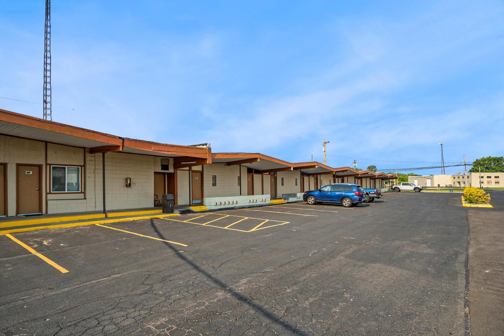 Great Lakes Inn & Suites South Haven Eksteriør bilde