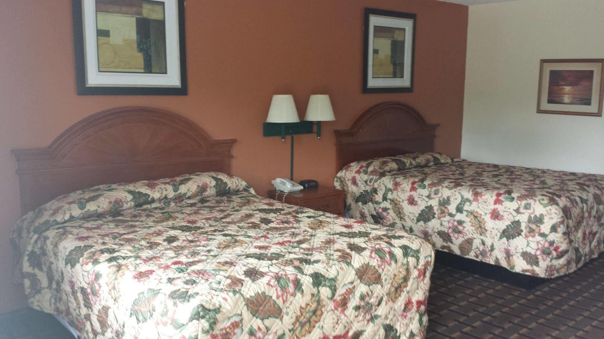 Great Lakes Inn & Suites South Haven Eksteriør bilde